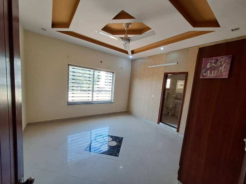 10 marla house available for rent in bahria town phase 3 12