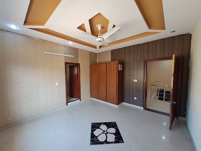 10 marla house available for rent in bahria town phase 3 16