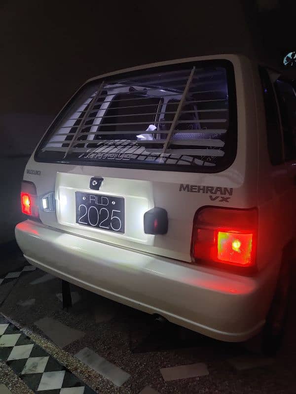 Suzuki Mehran VXR 2005 total geniune 7