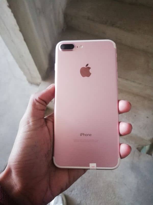 I phone 7 plus 1