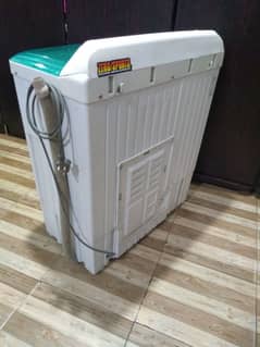 Haier washing machine Semiautomatic twin tub capacity 8kg