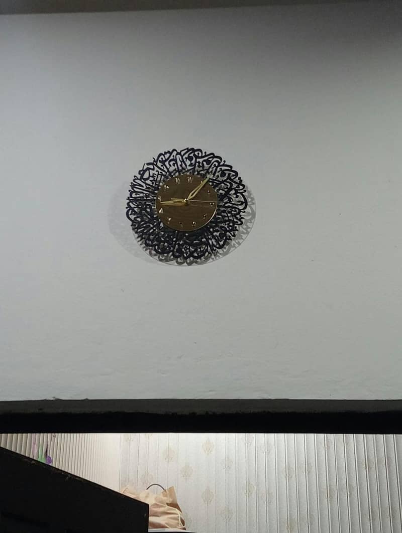 WALL CLOCKS 2