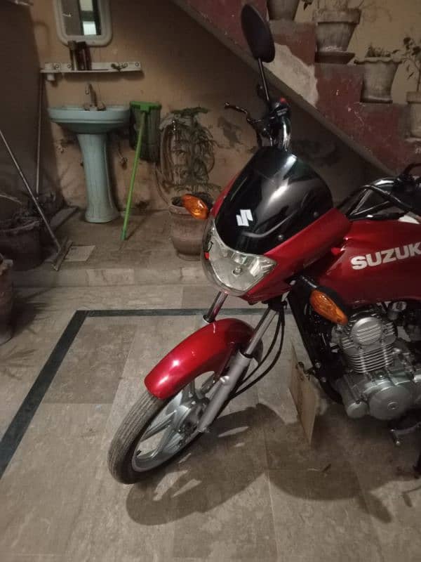 Suzuki gd110 4