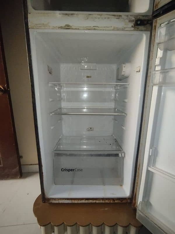 dawlance refrigerator for sale 12