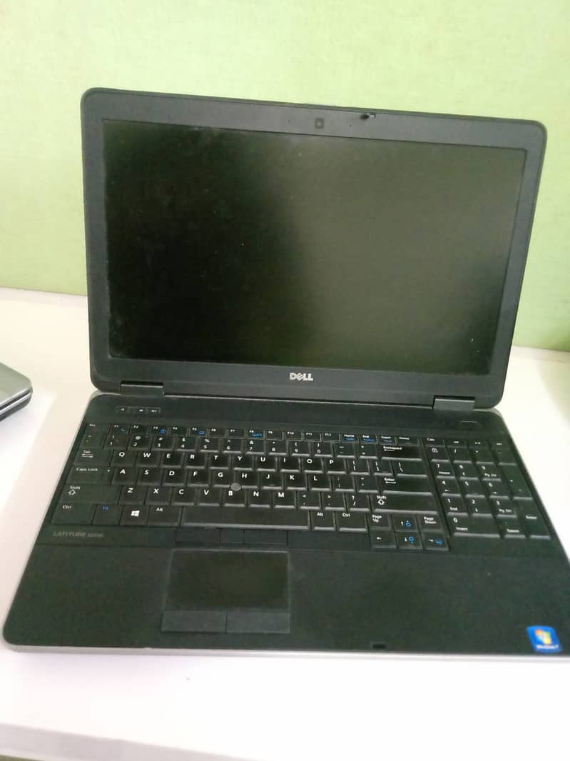 Dell Latitude E6540 | Core i5 | 8GB RAM | Windows 10 | Excellent Cond 2