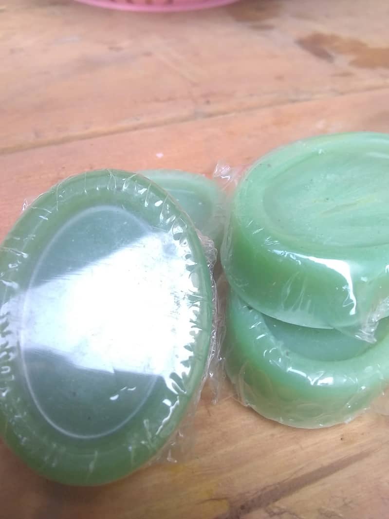 Homemade 100% Organic & Natutale Neem+Aluvera & Lemon Beauty Soap 8