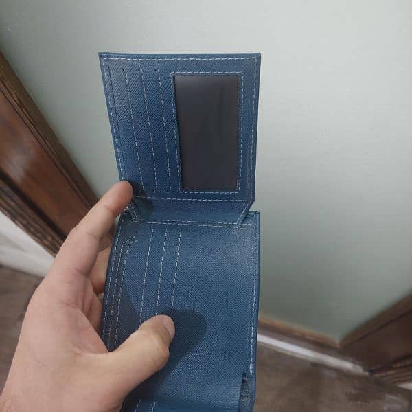 men wallet /hub 3