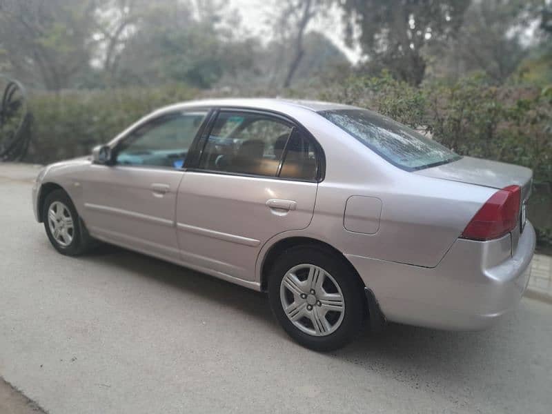 Honda Civic EXi 2002 3