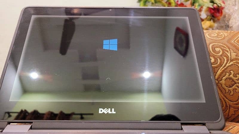 Dell Laptop 4