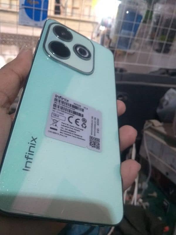 Infinix Hot 40 I 2