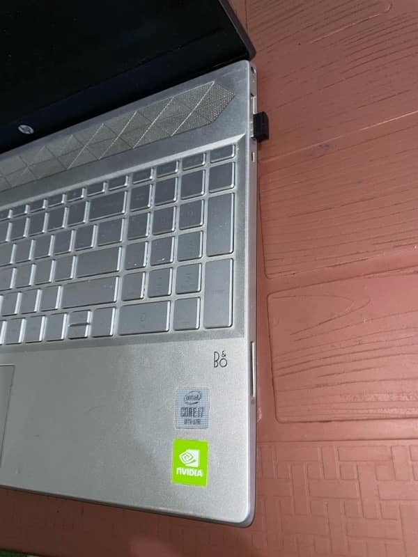 Hp pavillion i7 10 generation 2 gb navida card card brand new 4