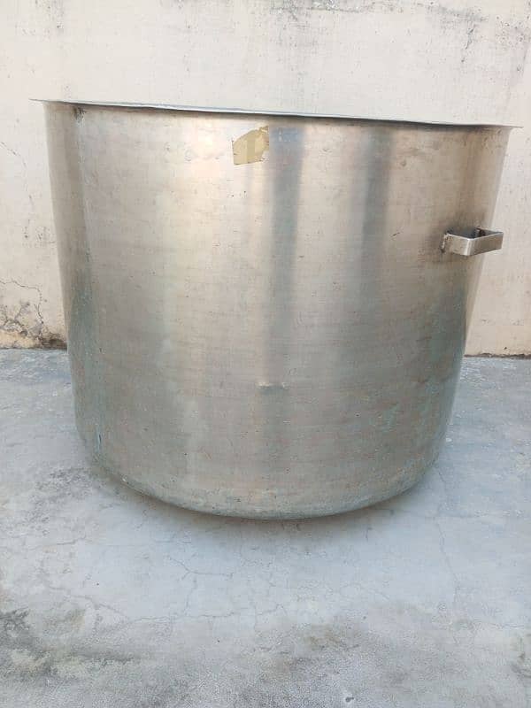 S. S (STAINLESS STEEL) TUB 200L 0