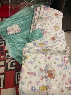 Full set of bedsheet