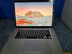 MacBook Pro 2015 15’’ 16RAM 256SSD