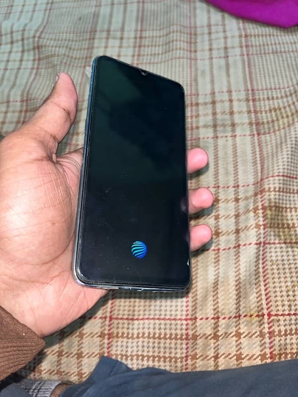 Vivo s1 4,128 1