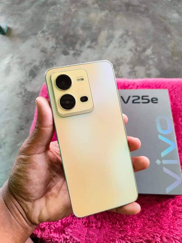 Vivo v25e 8/128 2