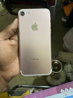 iPhone 7 non pta jv 32 gb  only WhatsApp 03112877401