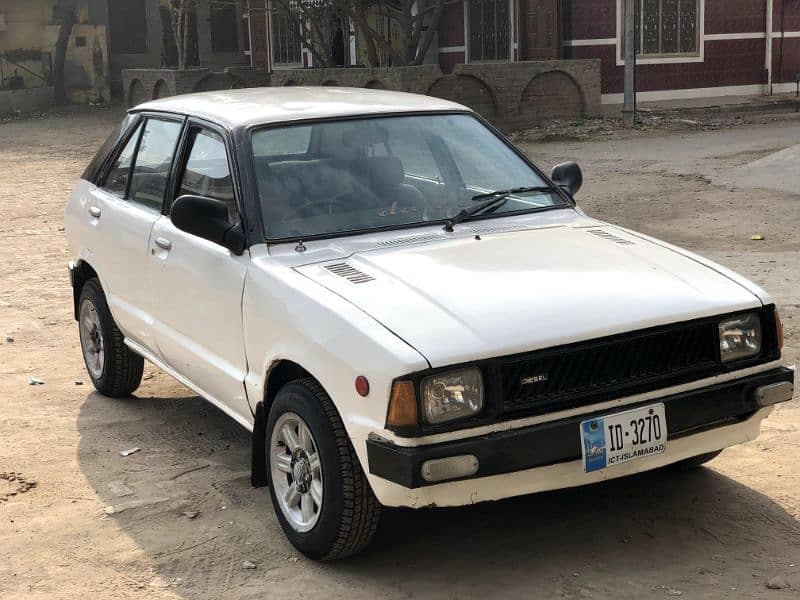 Daihatsu Charade 1982 0