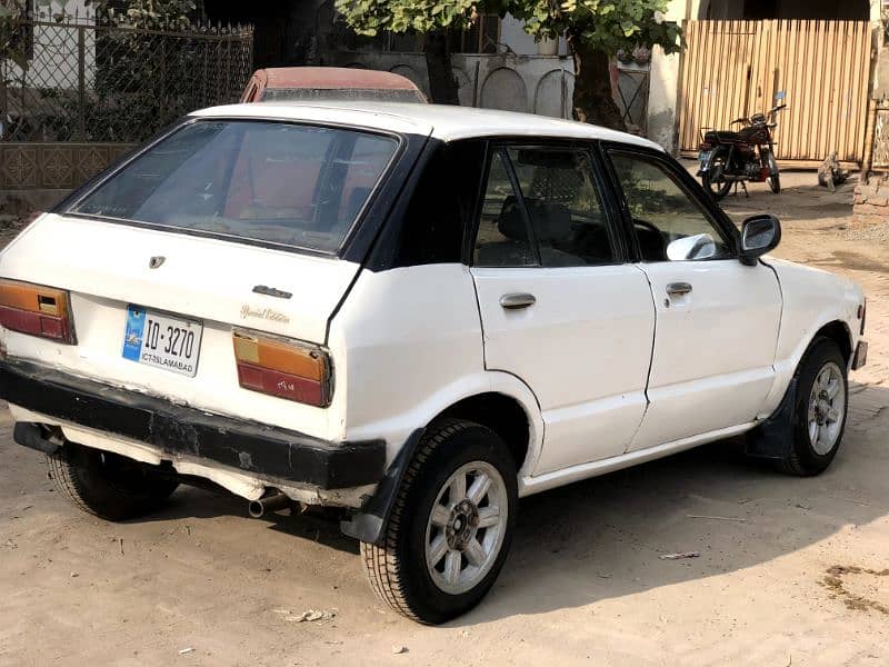 Daihatsu Charade 1982 4