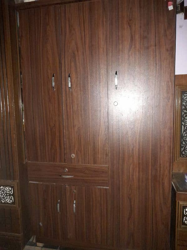 kids cupboard in good condition 0