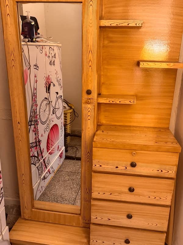 Dressing Table and Console 3