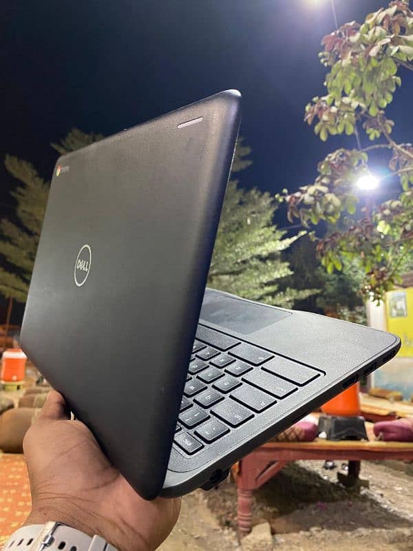 Dell 3180 Chromebook 3