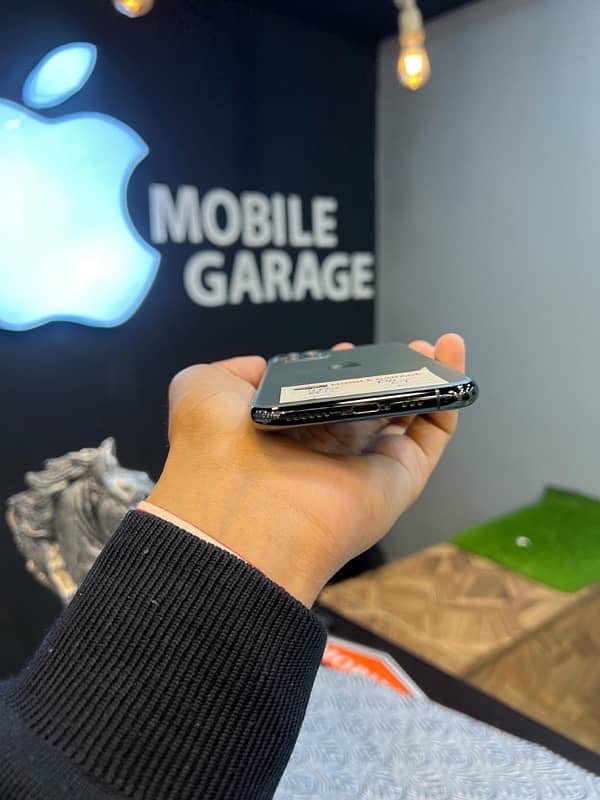 Iphone 11 Pro PTA Approved 5