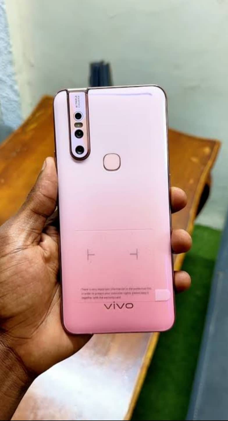 Vivo V15 battery 4000. mh popup camera screen 1080. 1