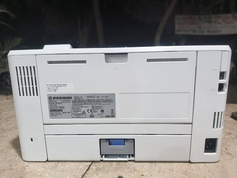 HP 4003 dn 3