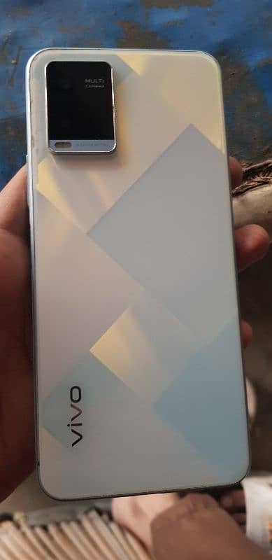 Vivo Y21 2