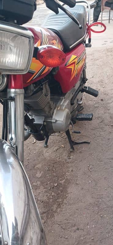 Honda 125 2021 model urgent sale. . . . 3