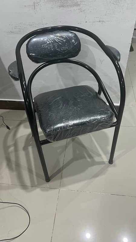 Office Chairs (20 Pieces Available ) 0