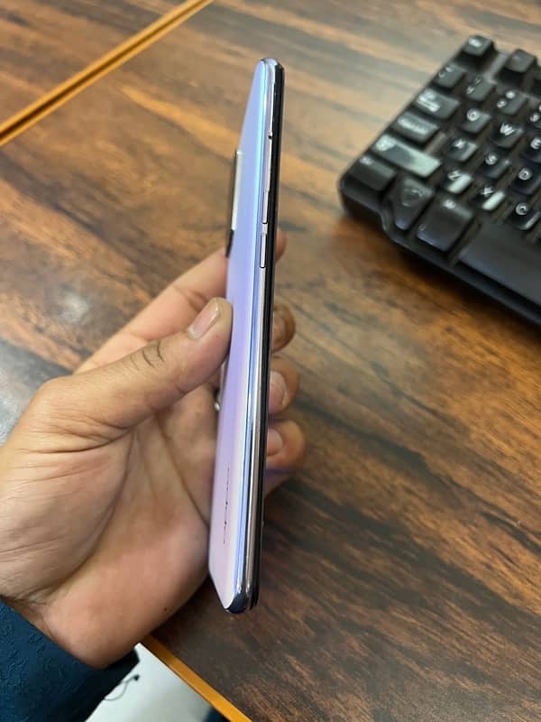 oppo a95 8+8/128 6