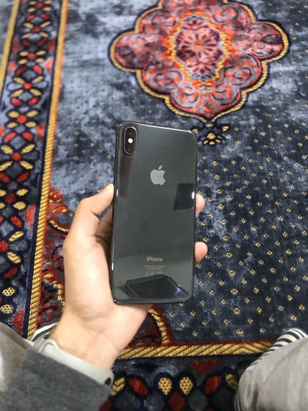 iphone Xsmax 256 gb 9