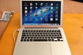 Apple Macbook Air 2012 10/10 Mint Condition Processor :Core i5 ROM: 64