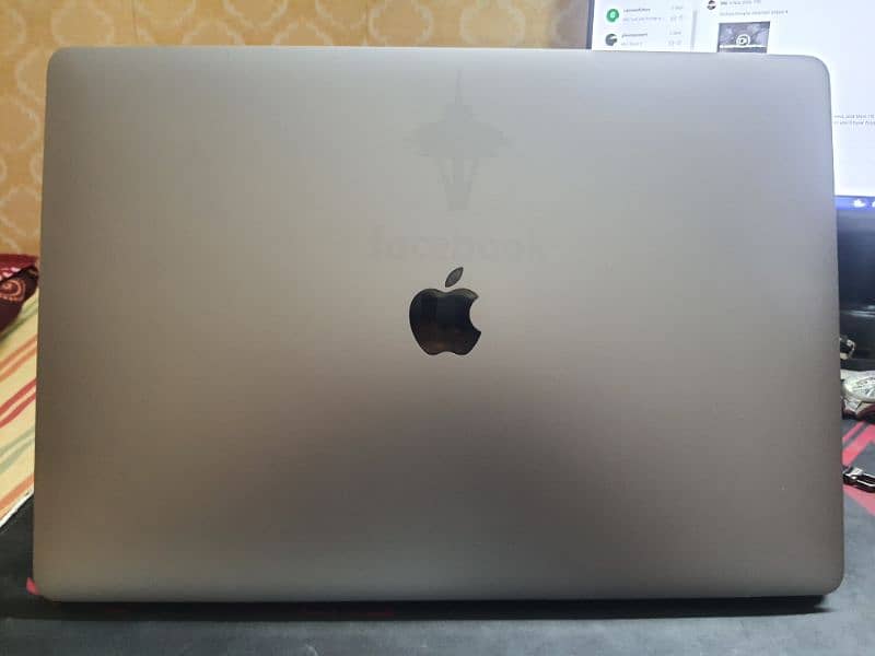 Macbook Pro 2019 15 inch 32 Gb 512 High end variant 0