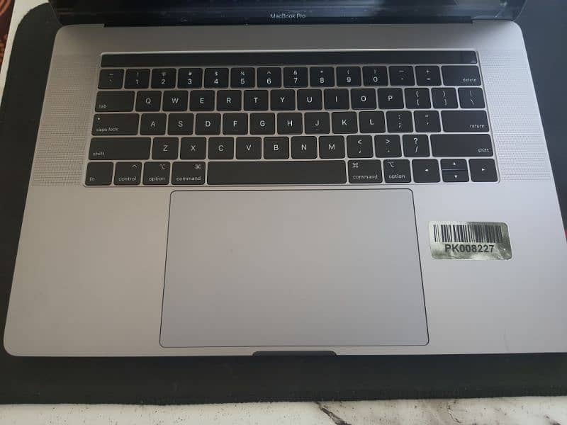 Macbook Pro 2019 15 inch 32 Gb 512 High end variant 3