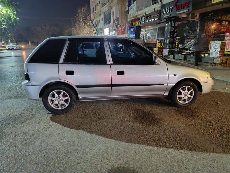 Suzuki Cultus VXL 2005 16