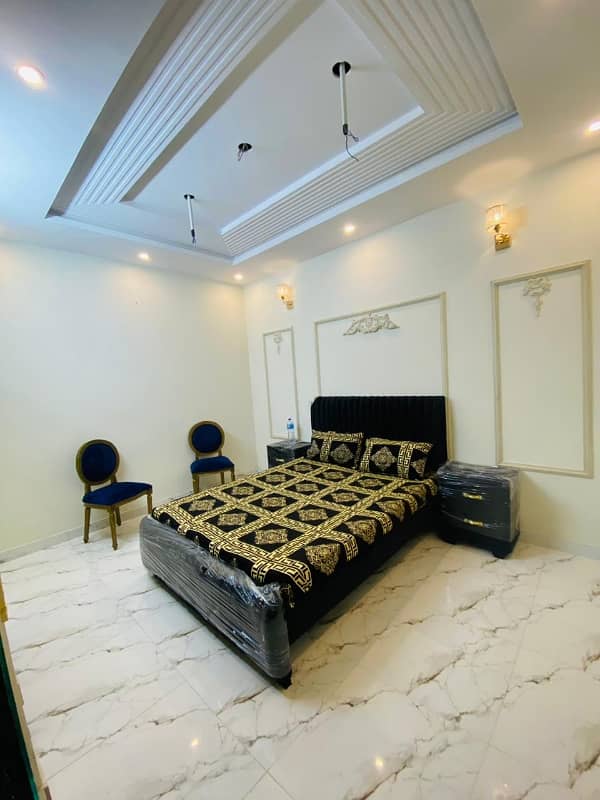 Gulberg Main Boulevard 8 Kanal Beautiful House For Sale Ideal Location Very Hot 3