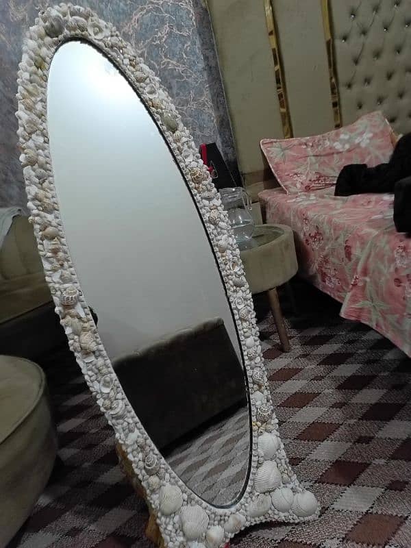 mirror decor with sea shells 1