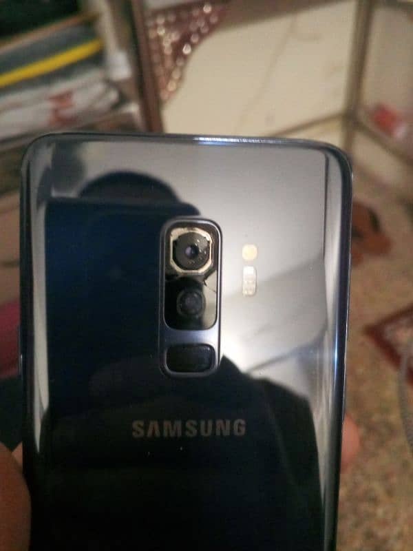 Samsung s9 plus phone is in very good condition 9