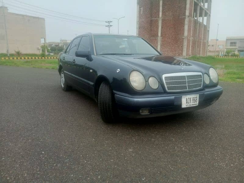 w210 Mercedes e240 8