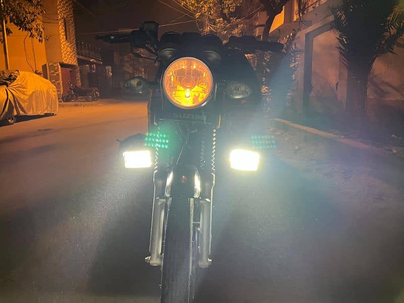 Suzuki 150 SE 6