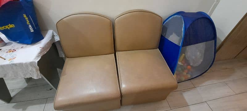 sofa chairs 1