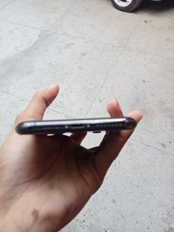 iPhone xs max 64gb non pta onic sim exchange possible 0344 7617487 7