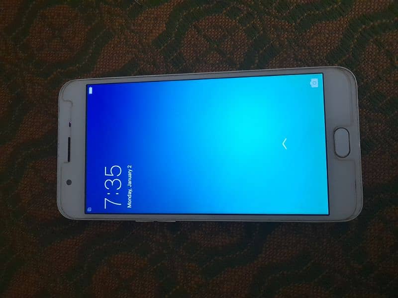 OPPO F1S 3