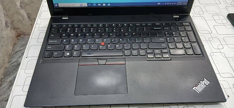 Lenovo l580 1