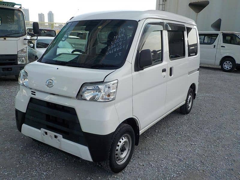 Daihatsu Hijet 2019 Unregistered 3.5 garde 2 power automatic 4