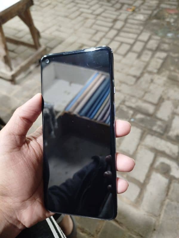 OnePlus 9 4