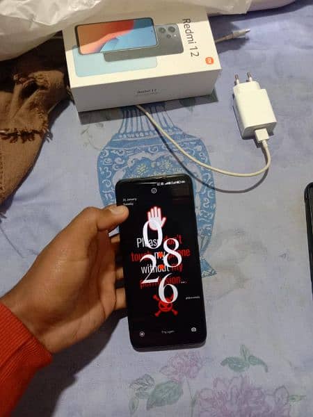 Redmi 12 for sale all ok 10/10 condition 5/6 month vorenti with box 4